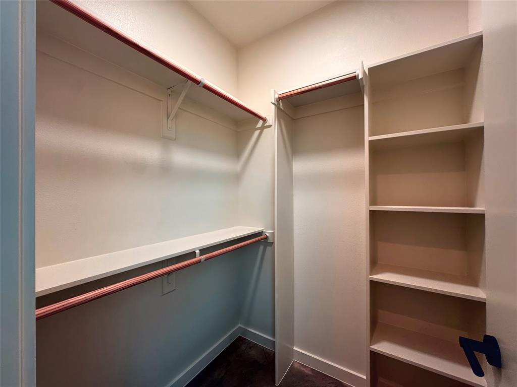 AURTHORS CORNER - Residential