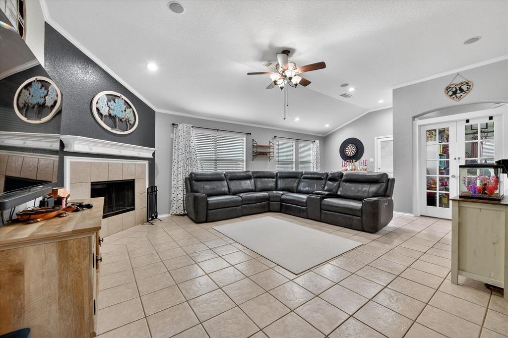 Fossil Park Estates - Residential