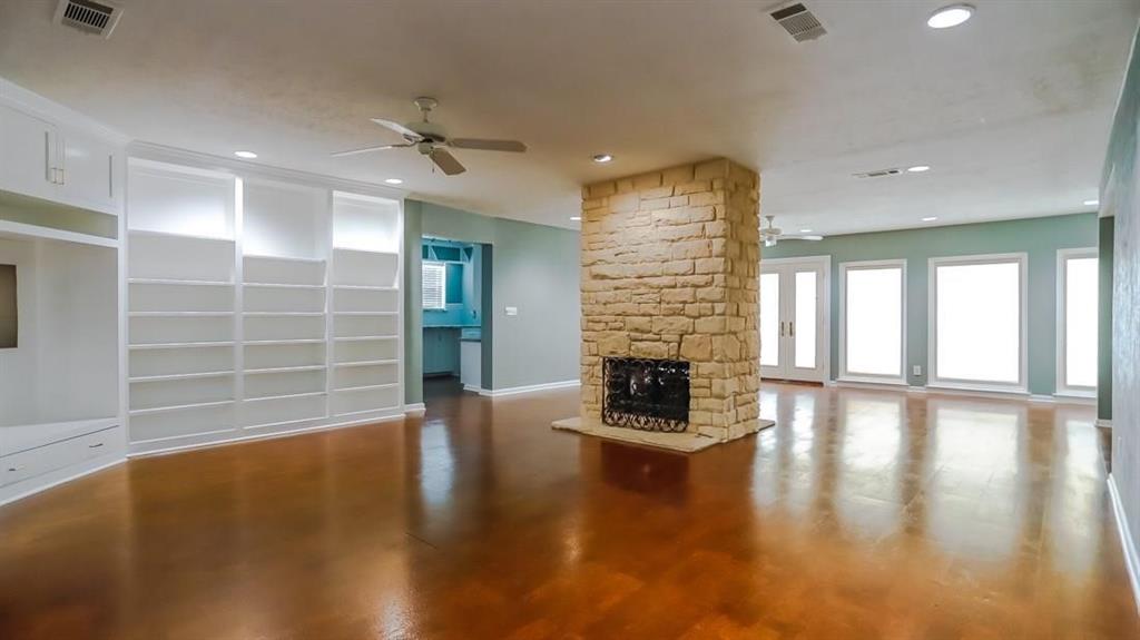 Floyd Terrace - Residential Lease