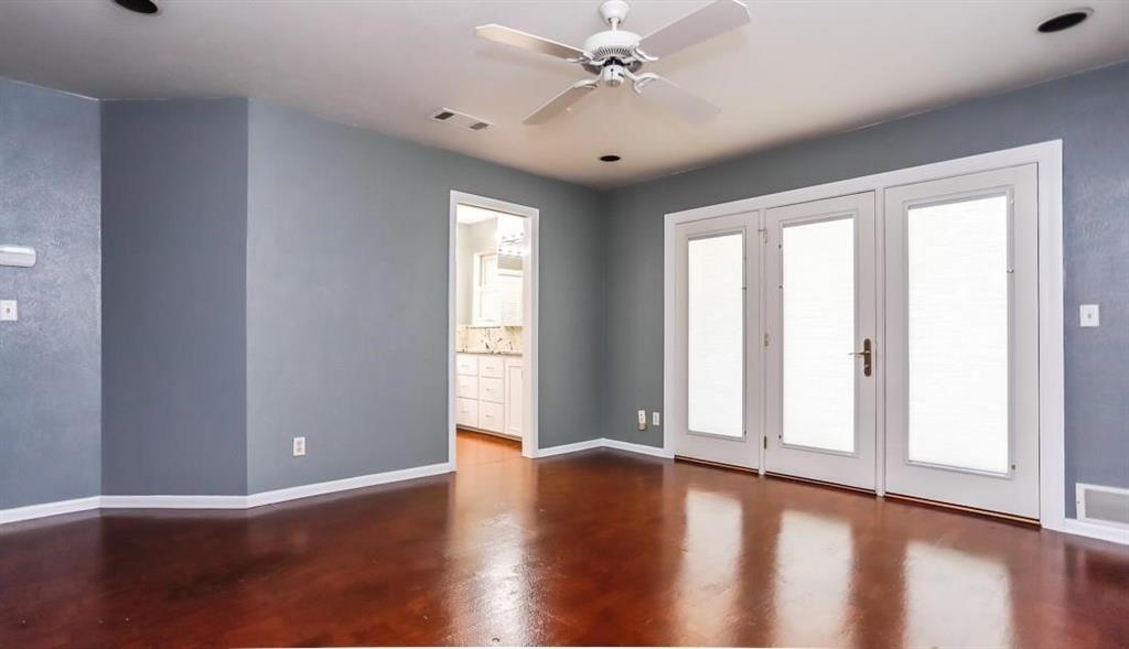 Floyd Terrace - Residential Lease