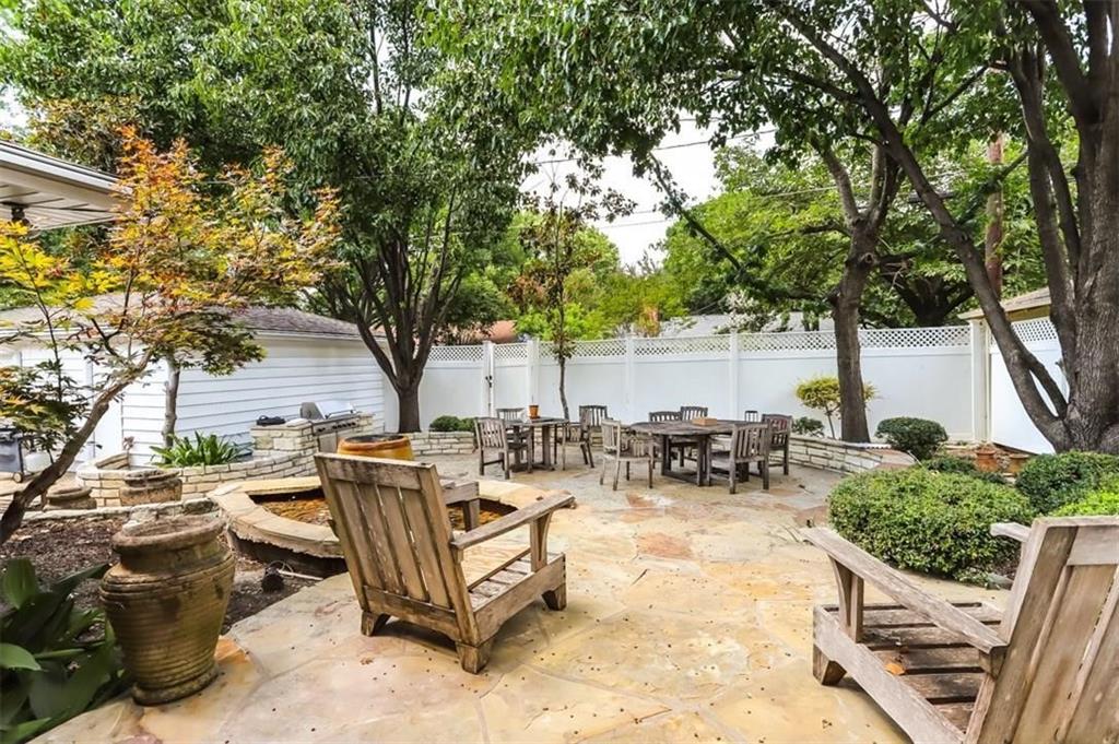 Floyd Terrace - Residential Lease