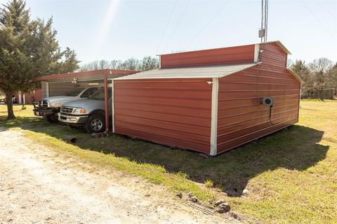 A home in Kemp