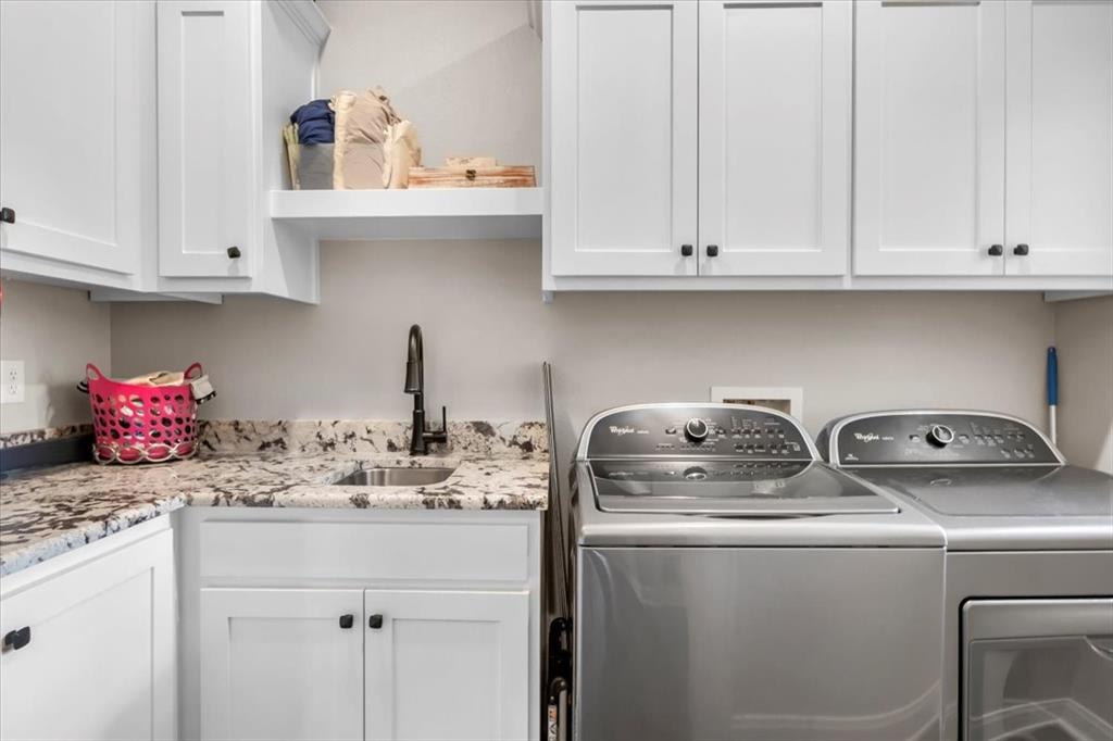 Lone Oak Estates - Residential