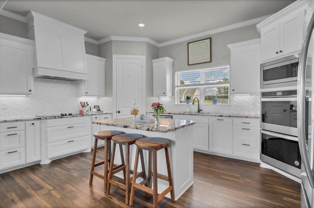 Lone Oak Estates - Residential