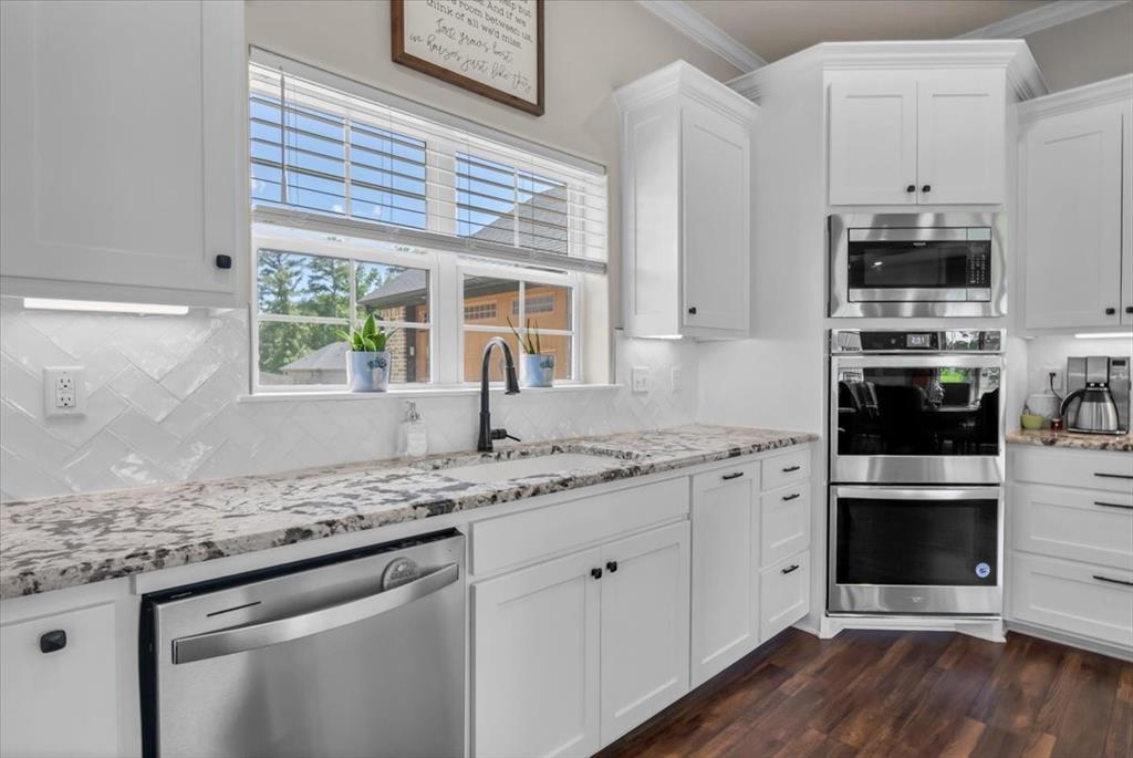 Lone Oak Estates - Residential