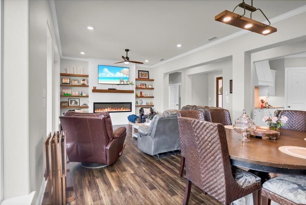 Lone Oak Estates - Residential