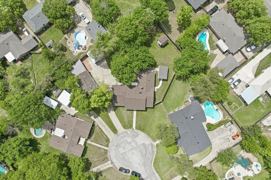 628 Robindale Court
