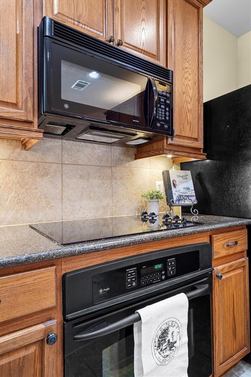 Greens Of Oakmont - Residential