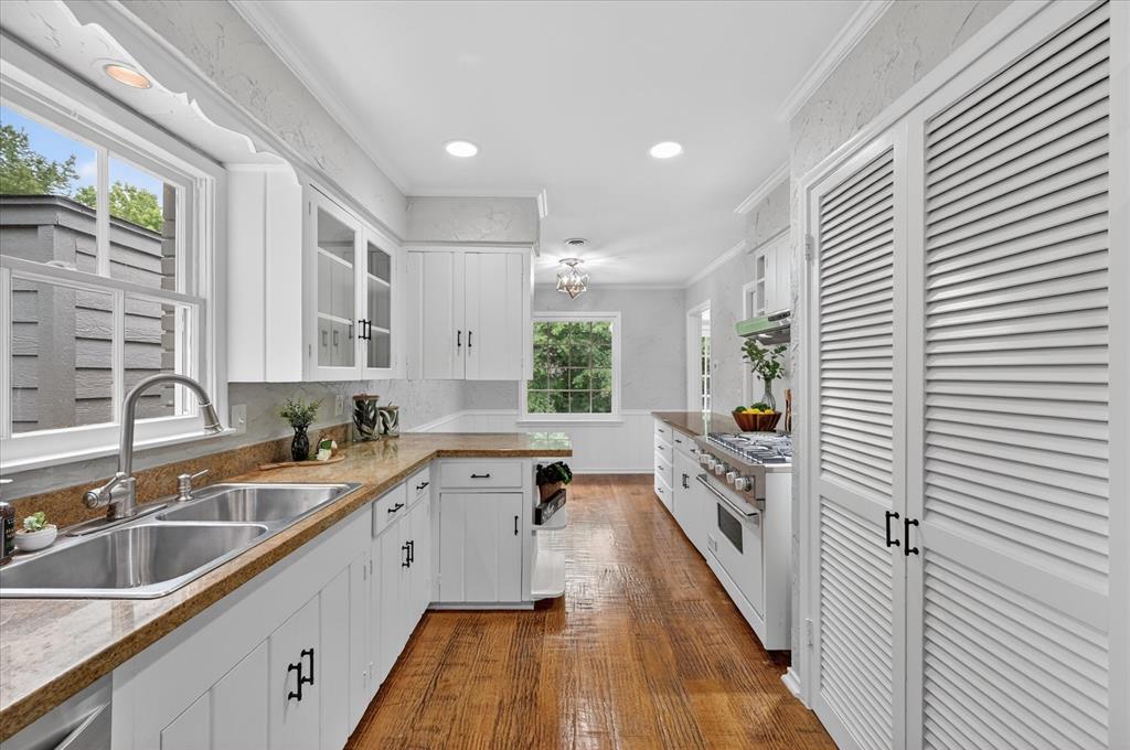 Ridgewood Park - Residential