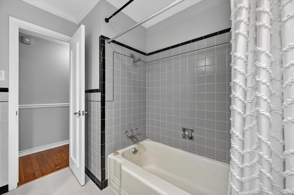 Ridgewood Park - Residential