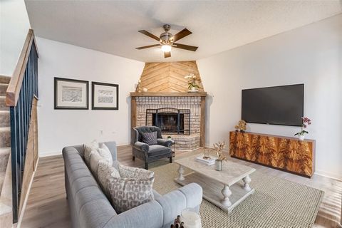 MLS: 20927936