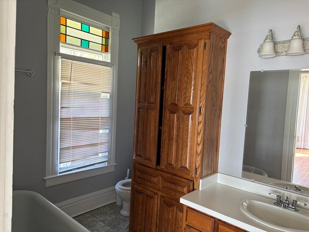 Bullard-Rev - Commercial Lease