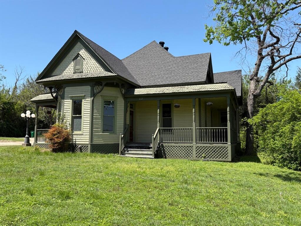 Bullard-Rev - Commercial Lease