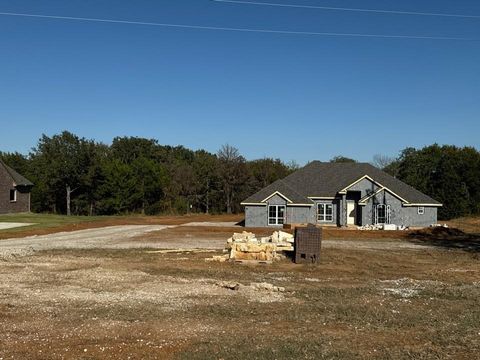 A home in Alvarado