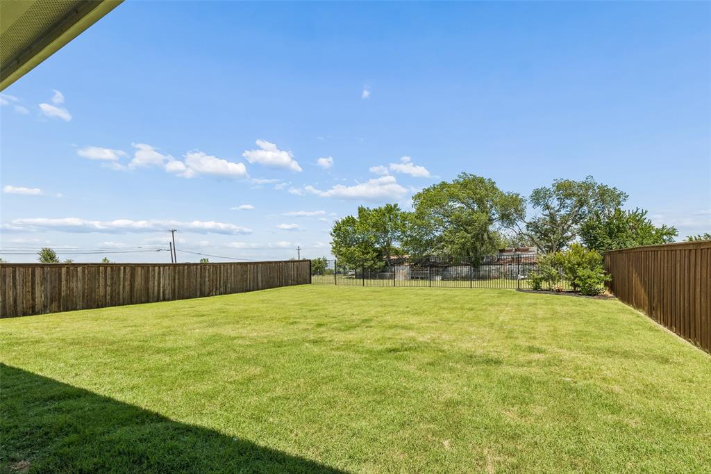 8914 Edna Place