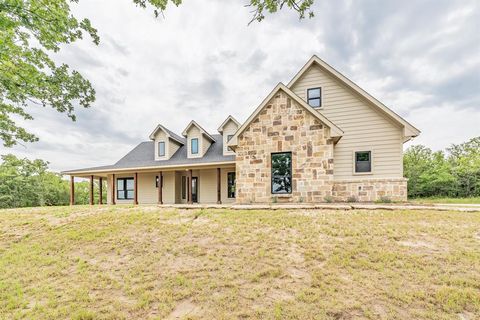 198 Woodlands Lane Chico TX 76431