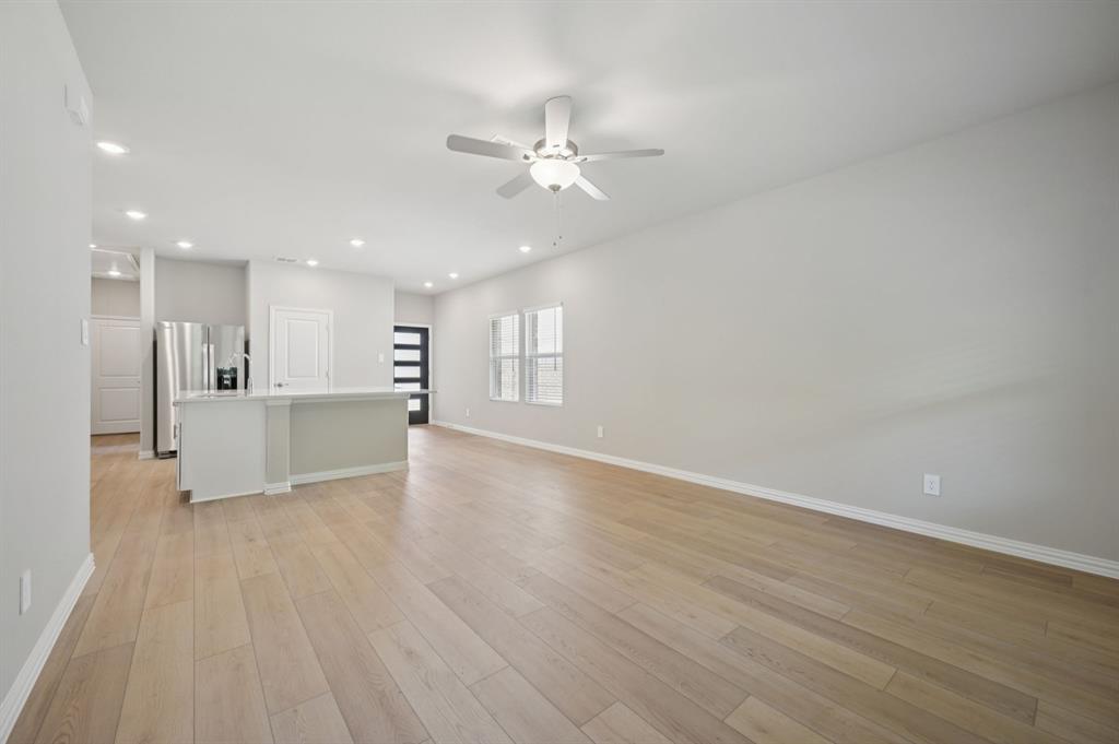 Lakehaven - Residential