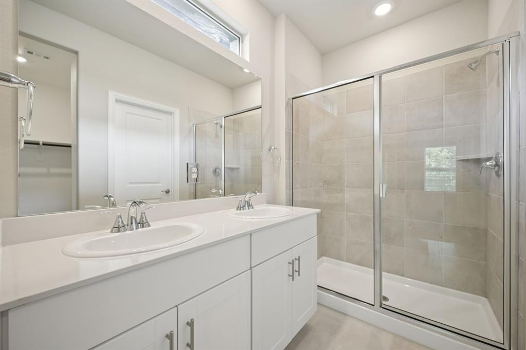 Lakehaven - Residential