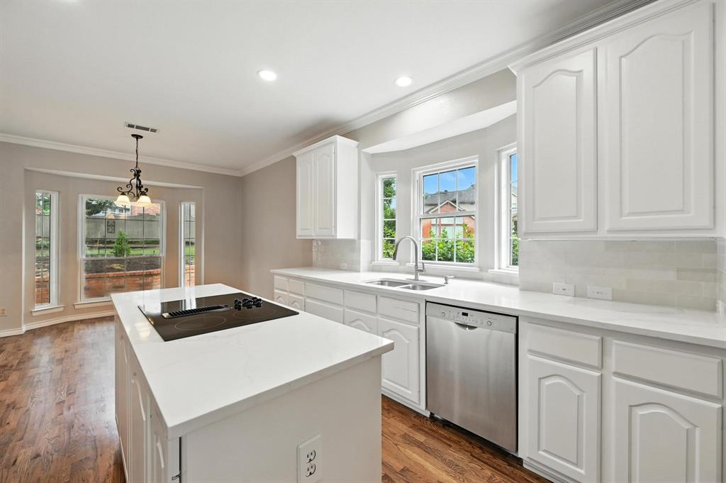 Flower Mound, Texas 75022, United States, 3 Bedrooms Bedrooms, ,3 BathroomsBathrooms,Residential,Active,168875