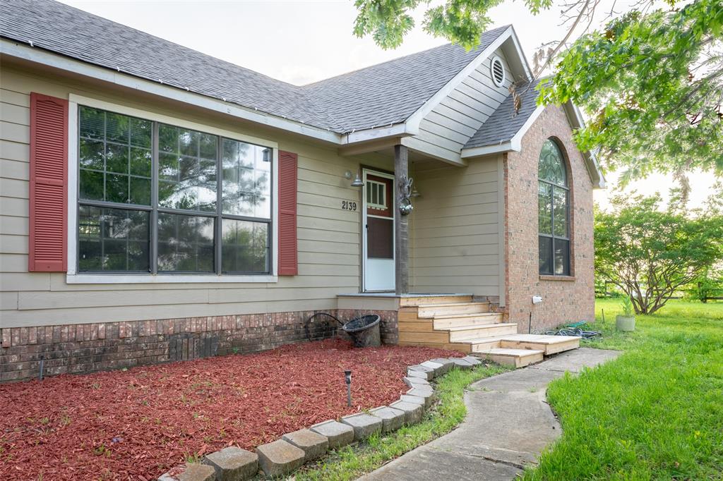 2139 County Road 4106 Road