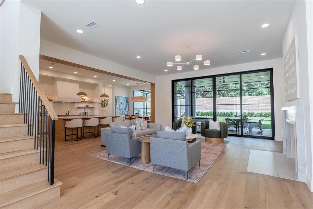 7051 Cornelia Lane