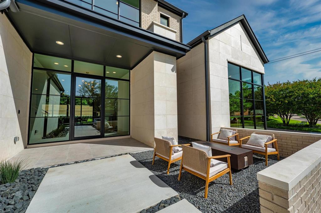 7051 Cornelia Lane
