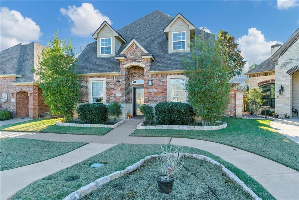 Fountain Village - Residential