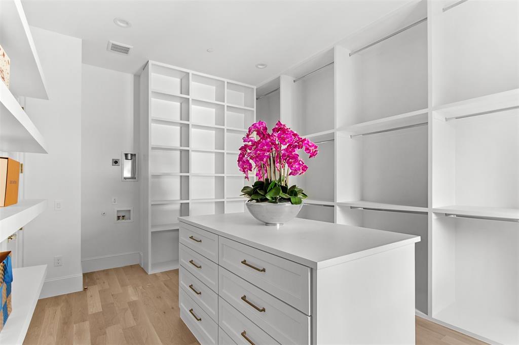 Inwood Road Estates - Residential