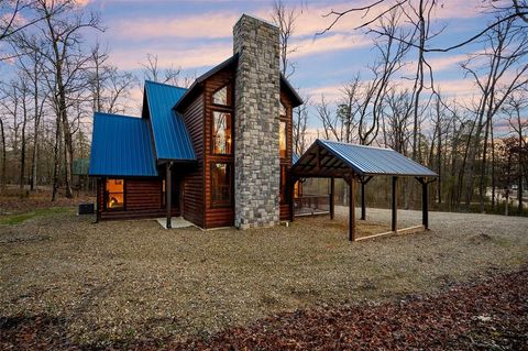 A home in Broken Bow