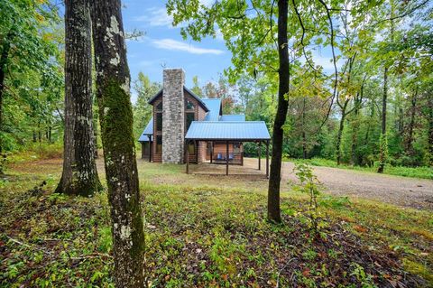 A home in Broken Bow