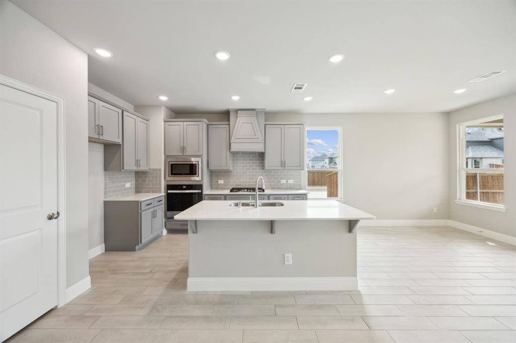 305 Portina Drive