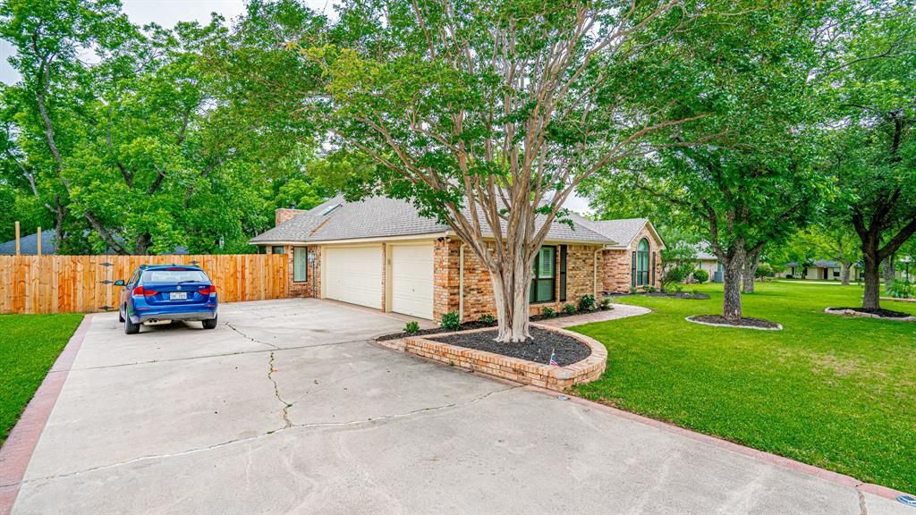 8902 Pleasant Hill Drive