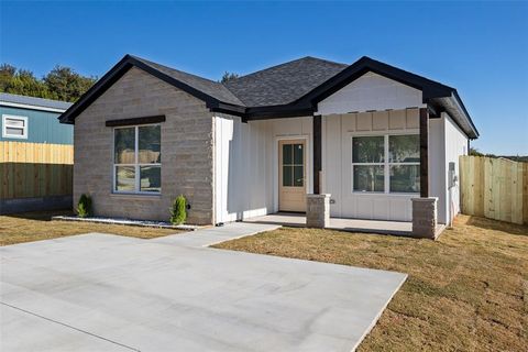 A home in Granbury