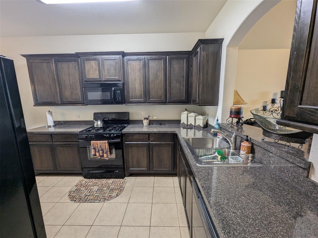 7228 Silver City Drive