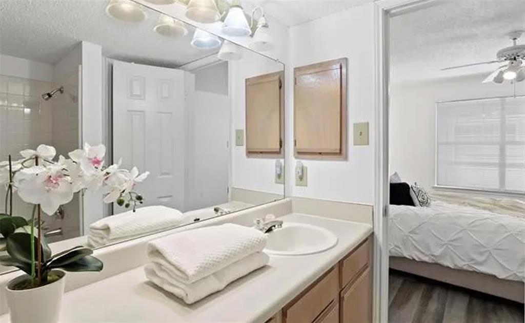 TOPAZ TOWNHOMES CONDO - Residential