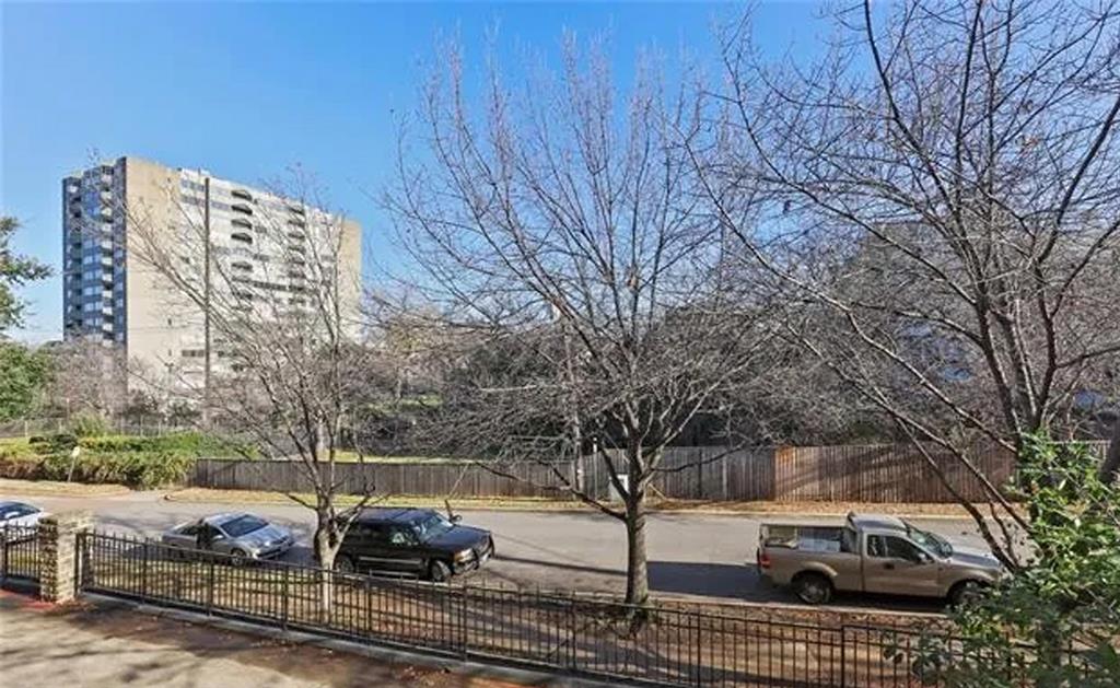 TOPAZ TOWNHOMES CONDO - Residential