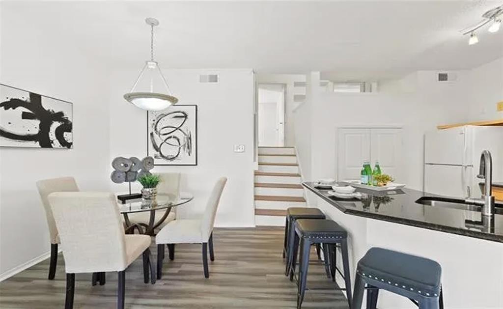 TOPAZ TOWNHOMES CONDO - Residential