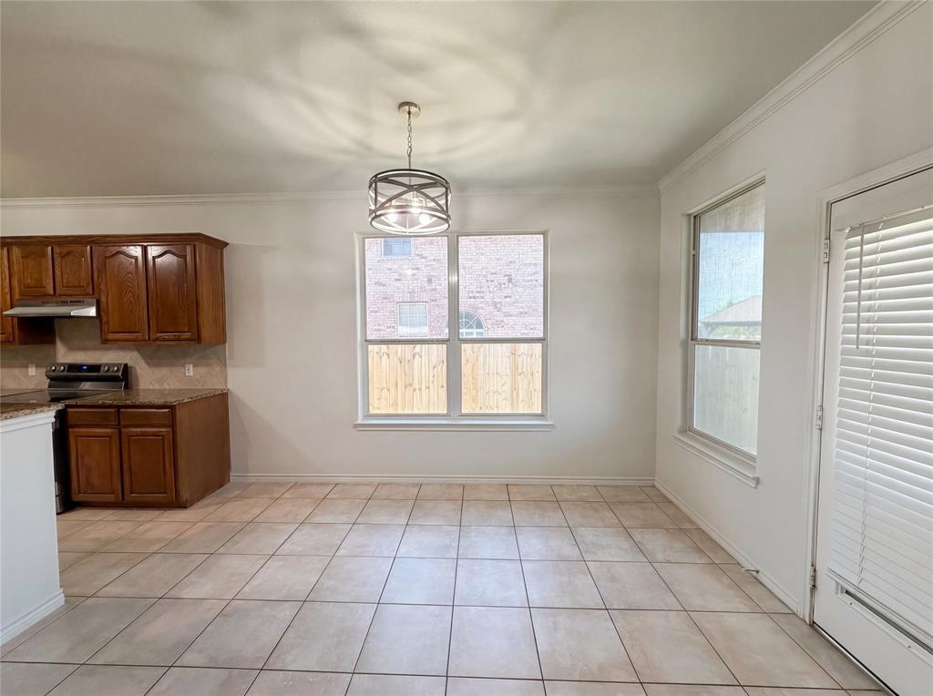 1602 Summercrest Drive