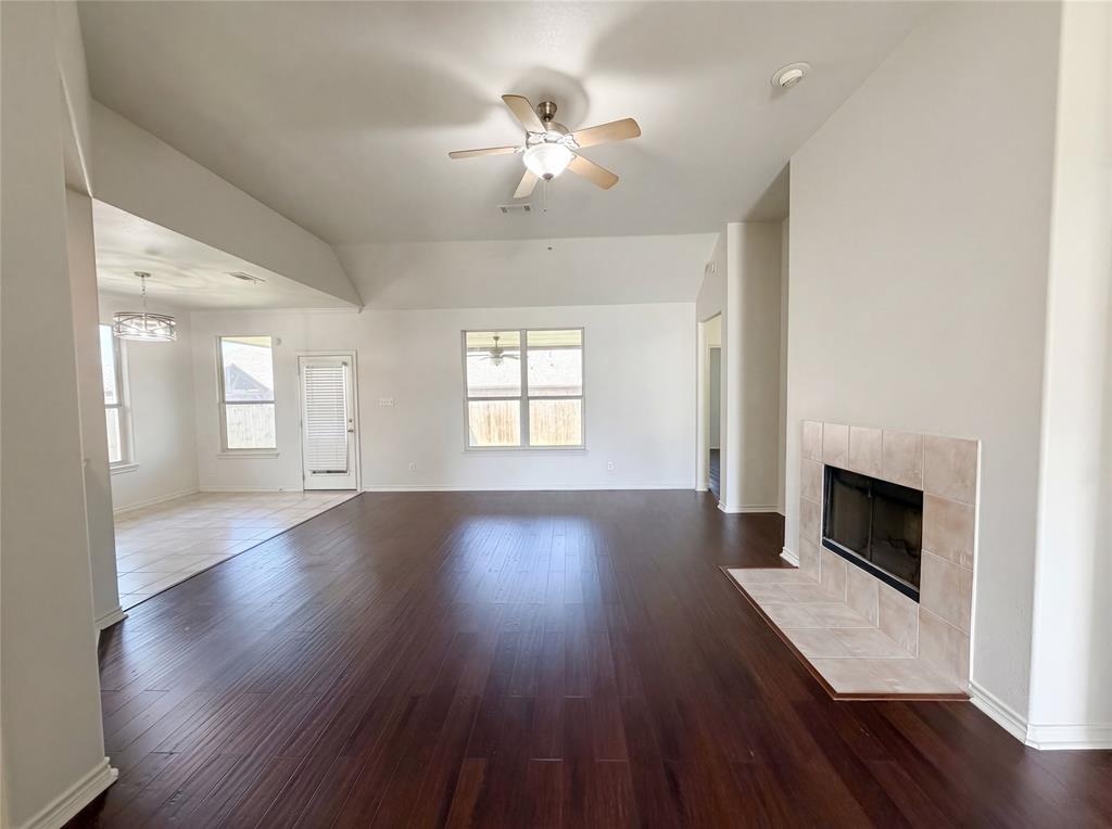 1602 Summercrest Drive