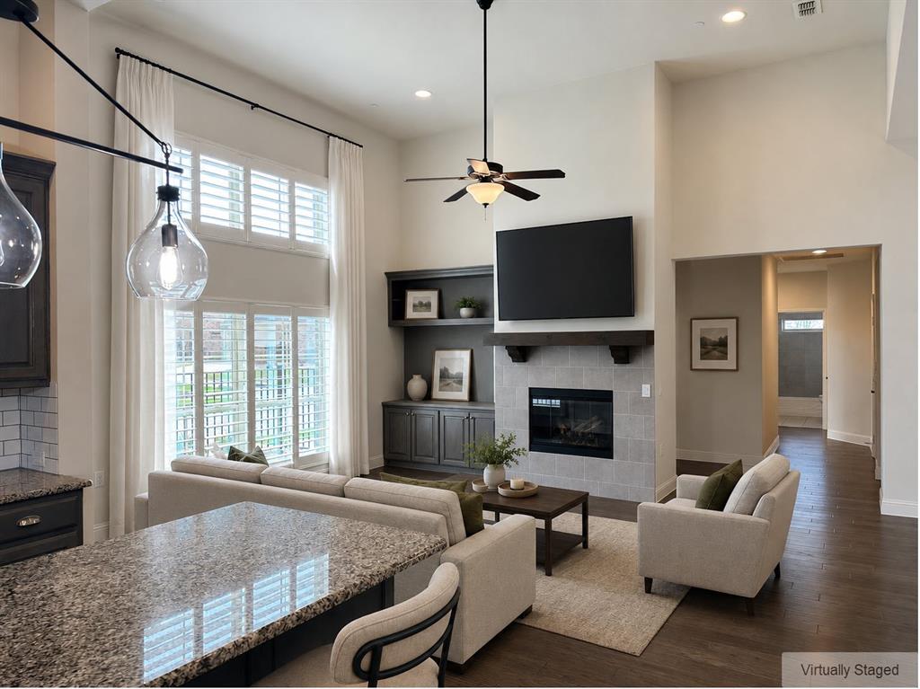 4161 Pavonia Lane