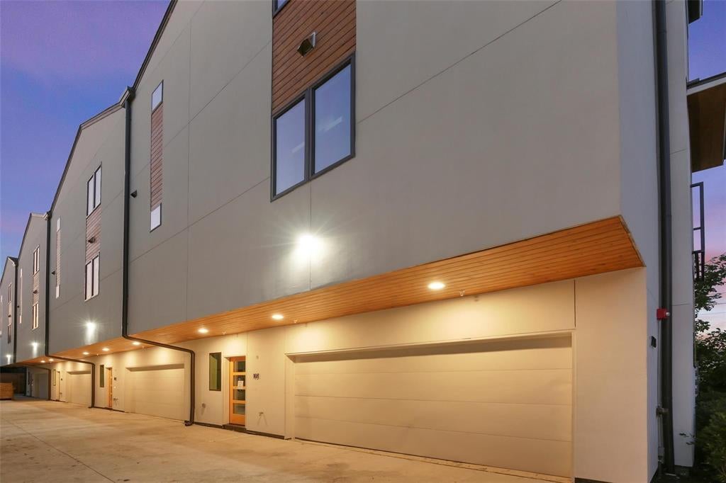2723 Kimsey Drive 104