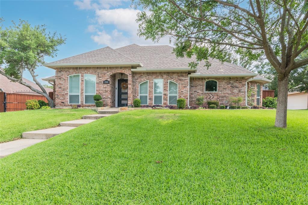 2919 Sweet Briar Street