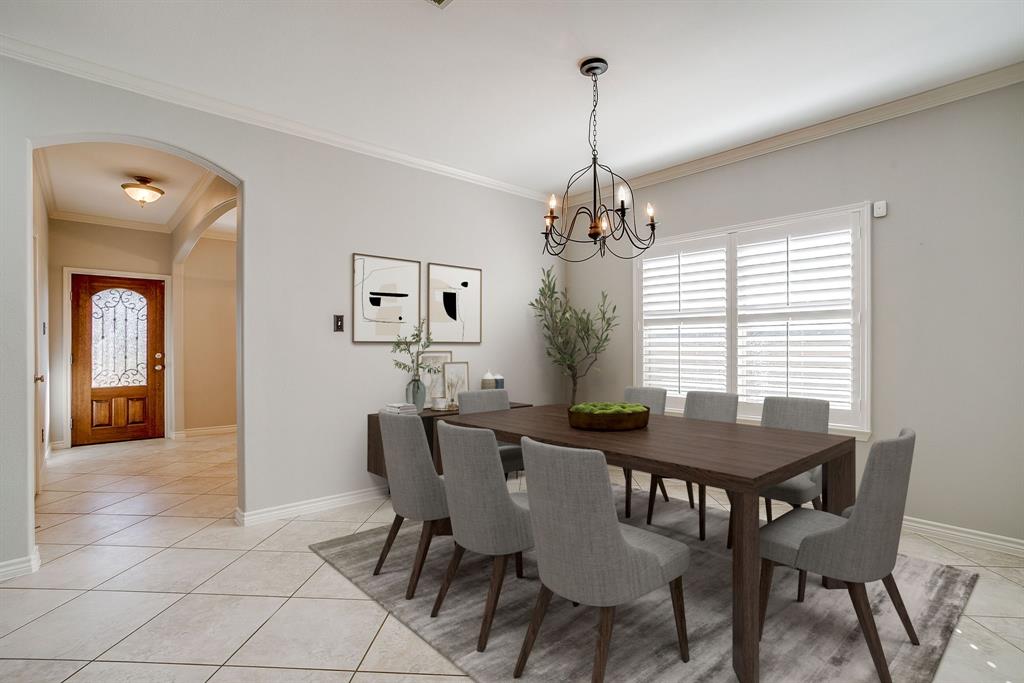 13704 Southern Oaks Drive