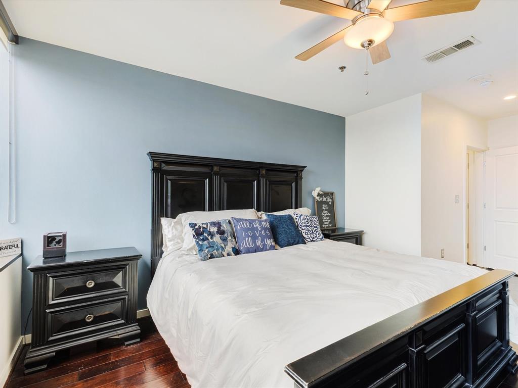 Metropolitan 1200 Main Street - Residential