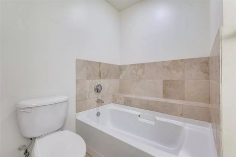 Tiny photo for 1200 Main Street #1404, Dallas, TX 75202 (MLS # 21102095)