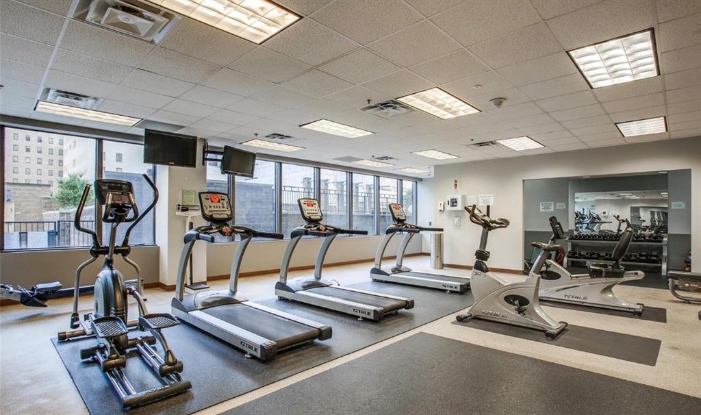 Metropolitan 1200 Main Street - Residential