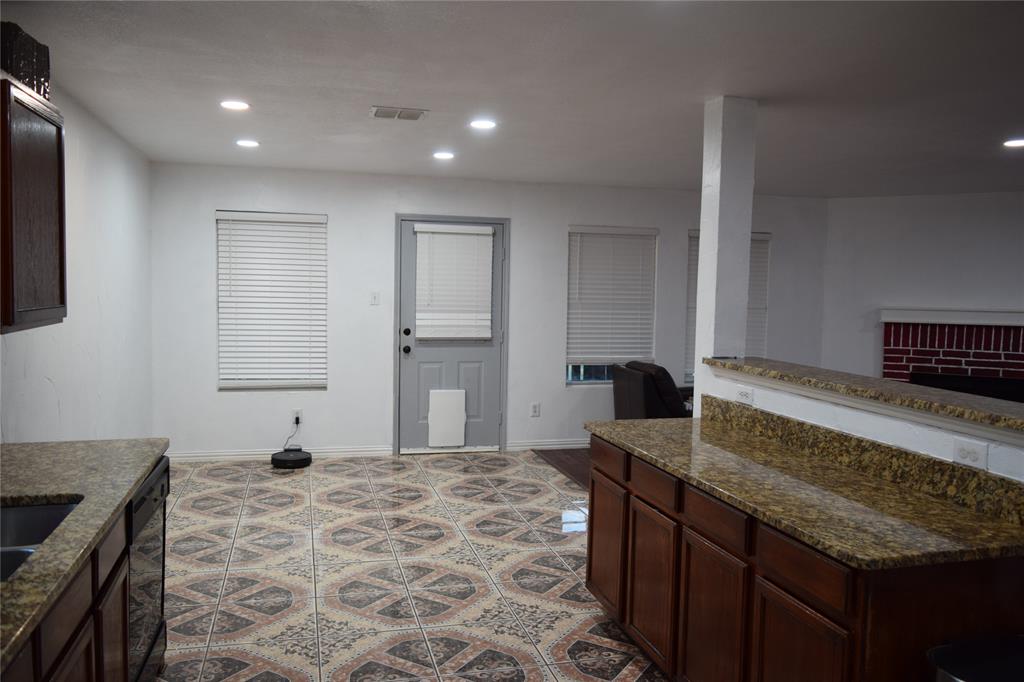 1501 Lonesome Dove Trail
