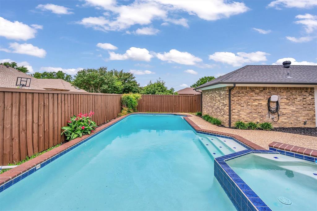 4005 Bullock Drive