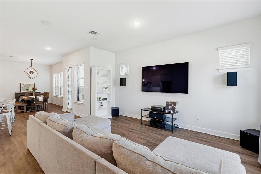 Lakes of River Trails East - Residential