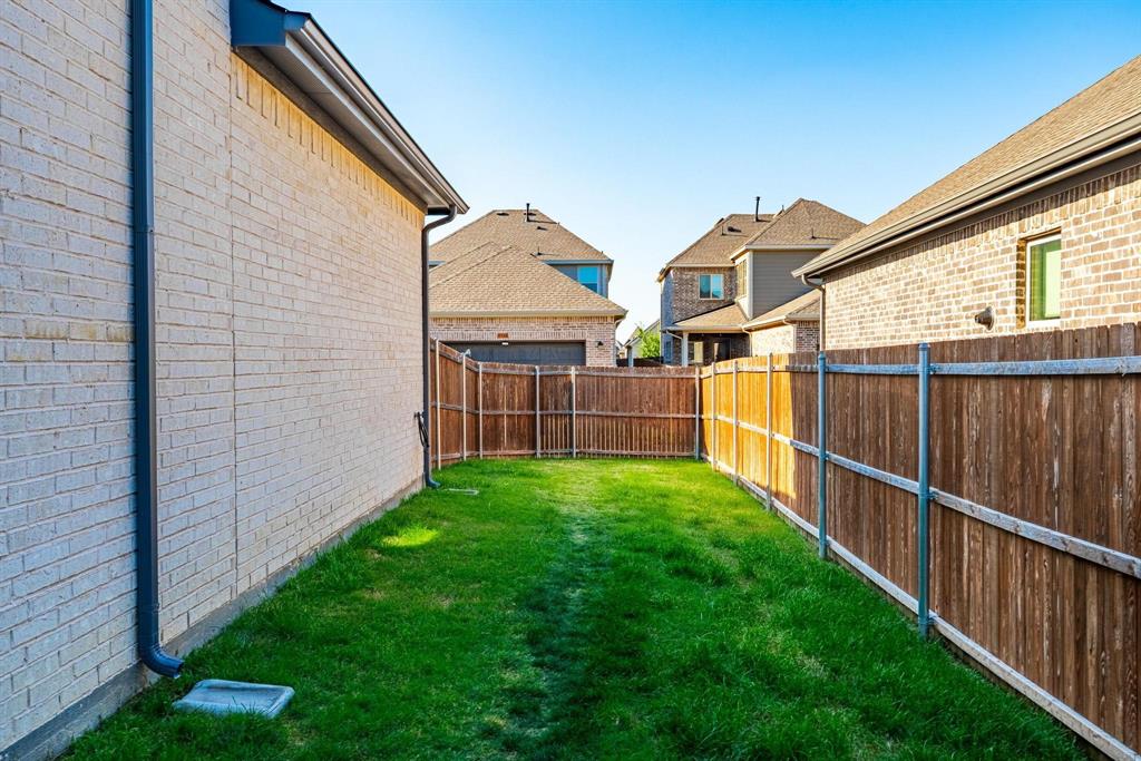 Lakes of River Trails East - Residential